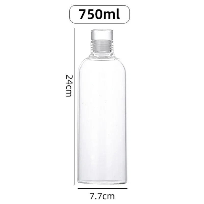 Bouteille d'eau en verre