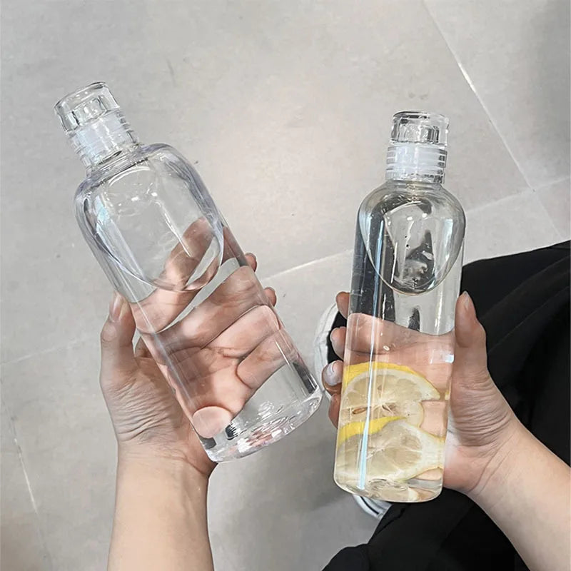 Bouteille d'eau en verre